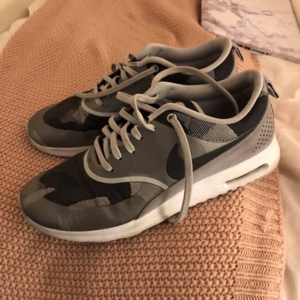 Nike shoes
